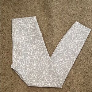 Lululemon Athletica Wunder Train HR Tight 25”